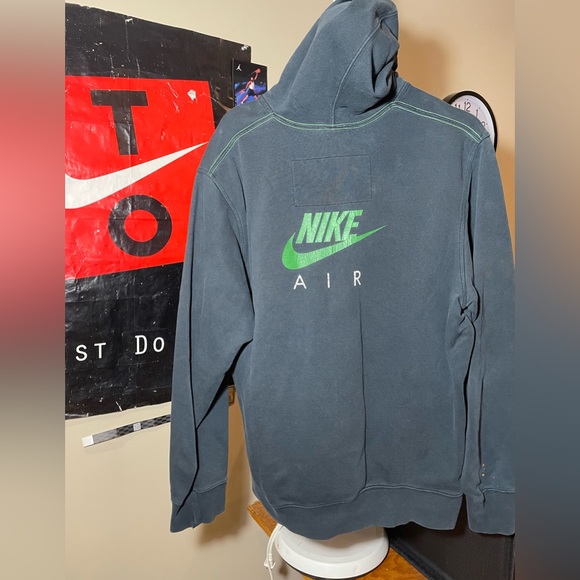 2000s Nike air revolution hoodie - Picture 2 of 6